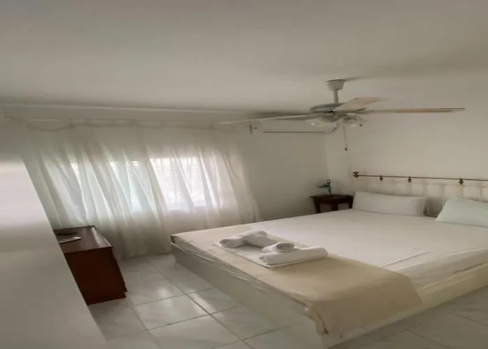 Casa de Férias Family Maisonette With Pool #5 *