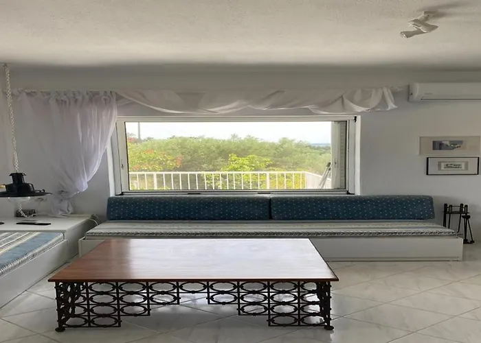 Family Maisonette With Pool #5 Сasa de vacaciones *
